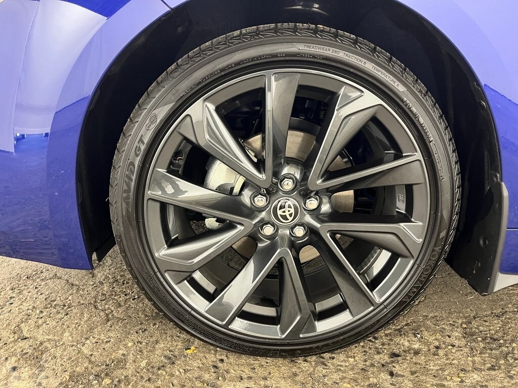 2026 Toyota Corolla XSE photo 4