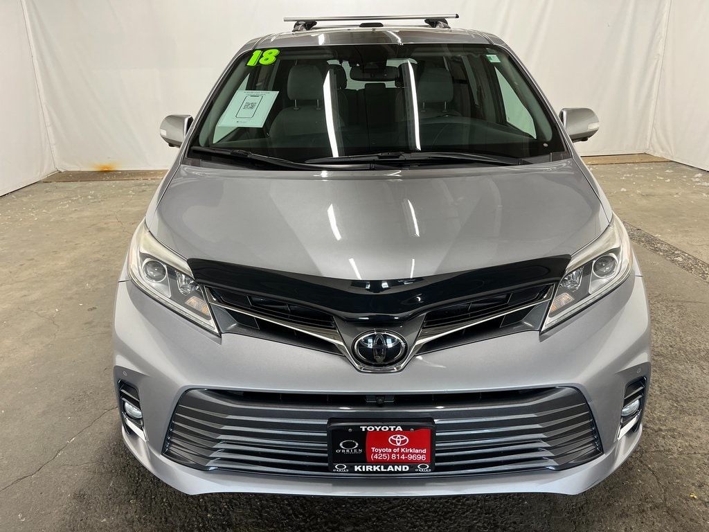 Used 2018 Toyota Sienna Limited with VIN 5TDDZ3DC2JS199306 for sale in Kirkland, WA