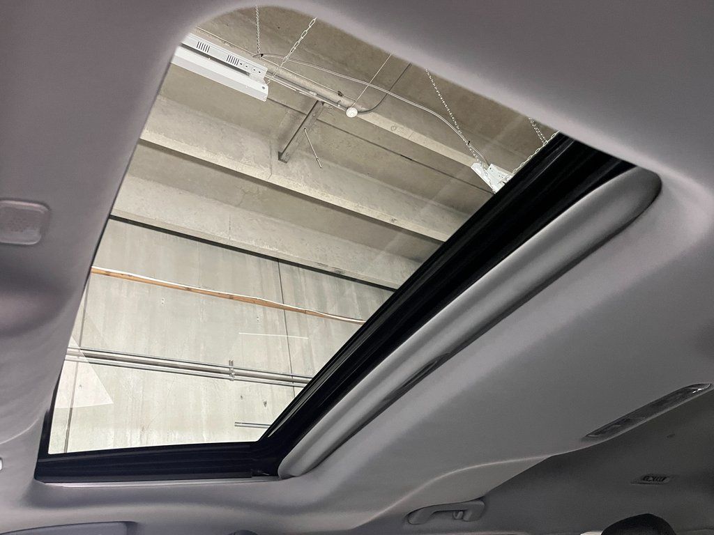 2024 Toyota Highlander XLE - Photo 23