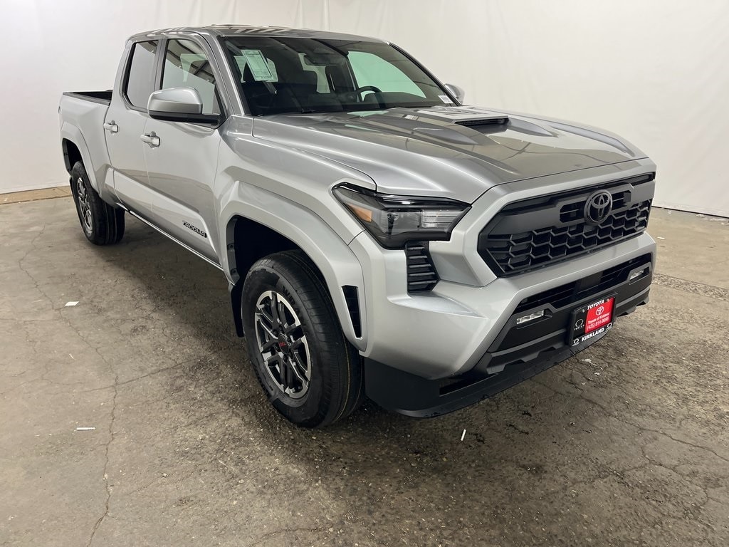 2026 Toyota Tacoma TRD Sport's photo