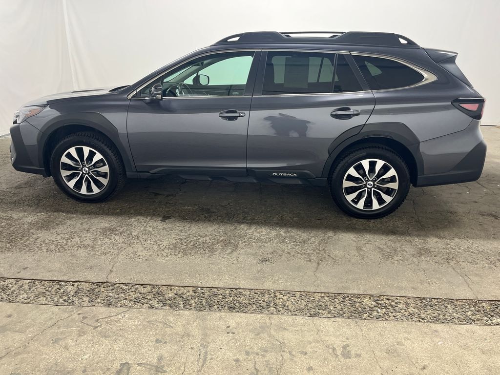 Used 2024 Subaru Outback Limited SUV
