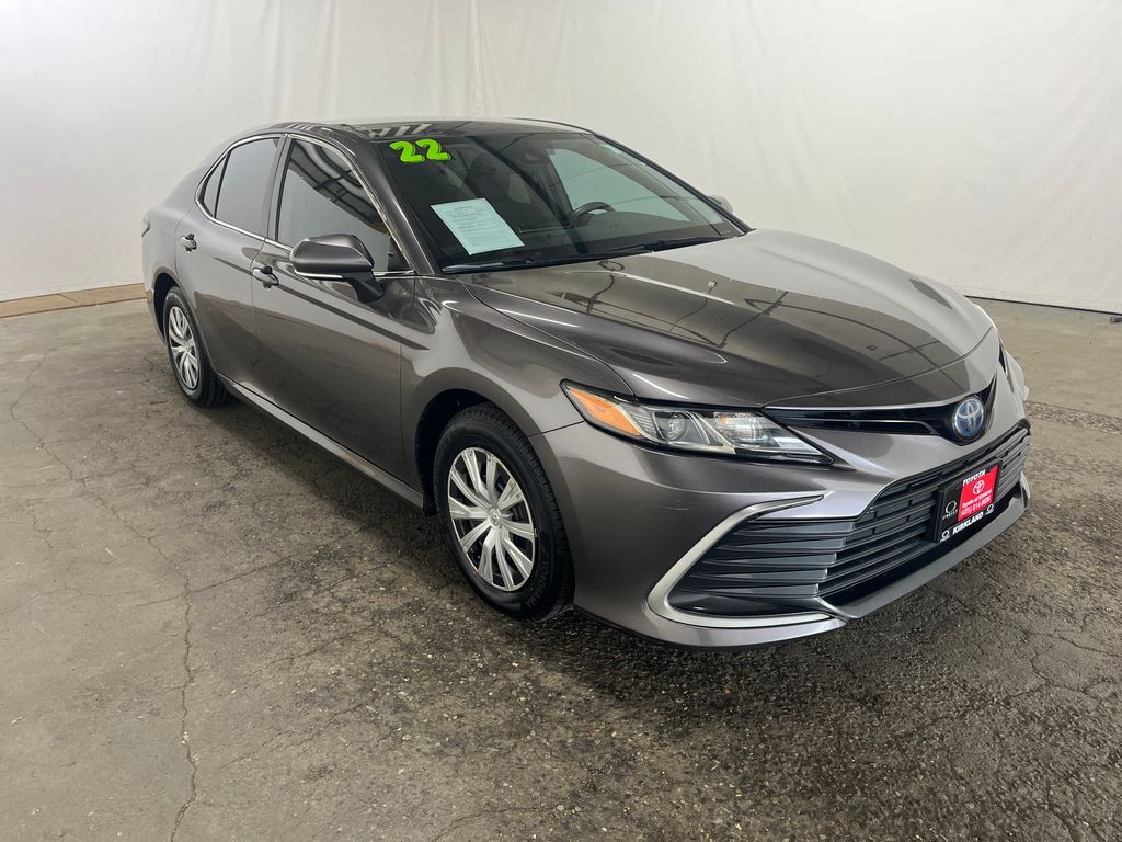 2022 Toyota Camry LE