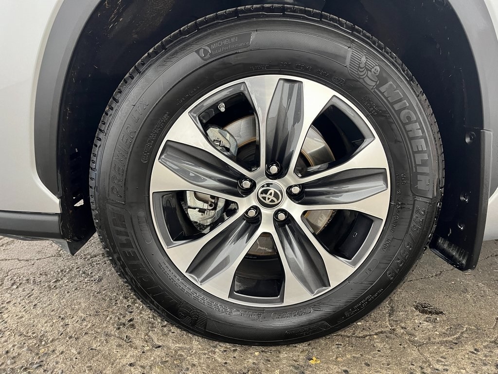 Certified 2022 Toyota Highlander XLE SUV