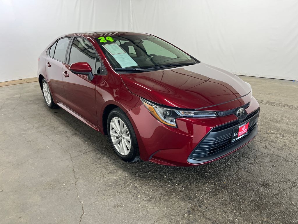 Certified 2024 Toyota Corolla LE Sedan