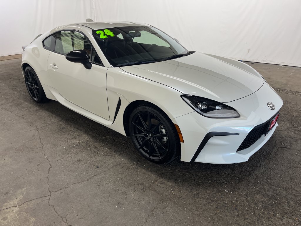 2024 Toyota GR86 Premium