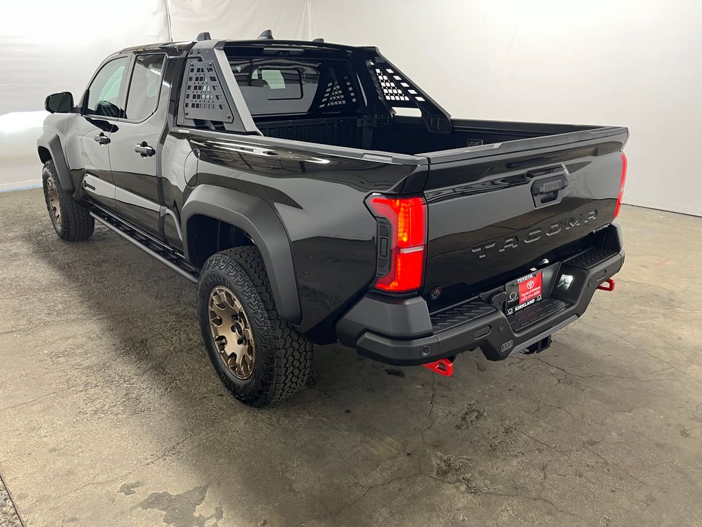 2026 Toyota Tacoma Trailhunter - Photo 6