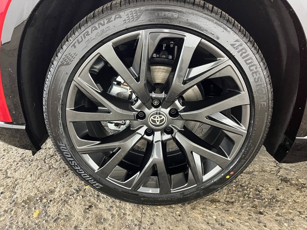 New 2026 Toyota Crown Signia Limited LIMITED