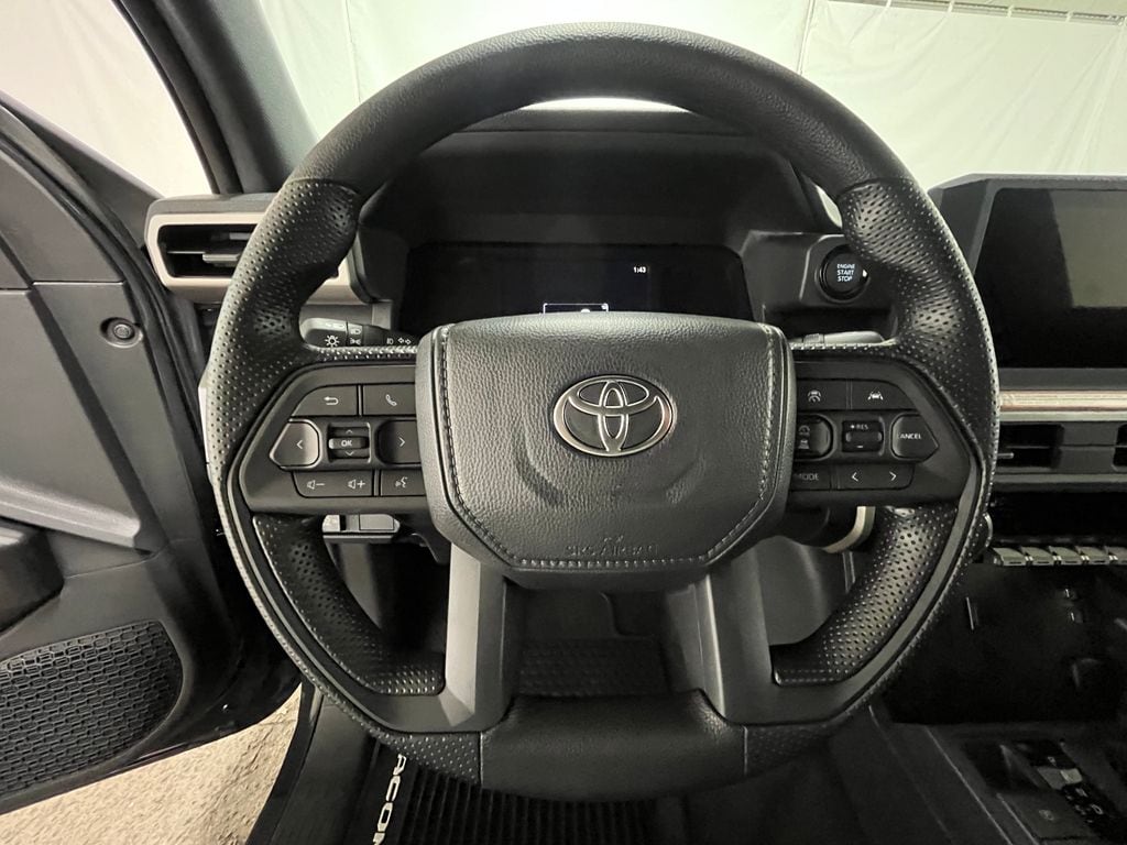 2026 Toyota Tacoma SR5 - Photo 15