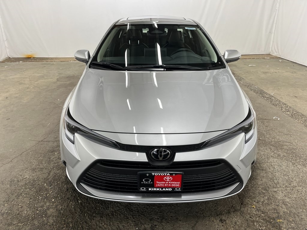 New 2026 Toyota Corolla Hybrid XLE XLE SEDAN
