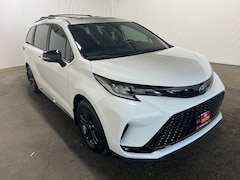 2025 Toyota Sienna XSE 7 PASSENGER