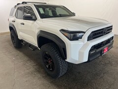 2026 Toyota 4Runner SR5 4WD SR5