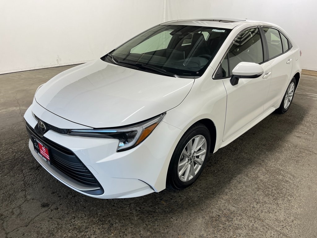 New 2026 Toyota Corolla Hybrid XLE XLE SEDAN