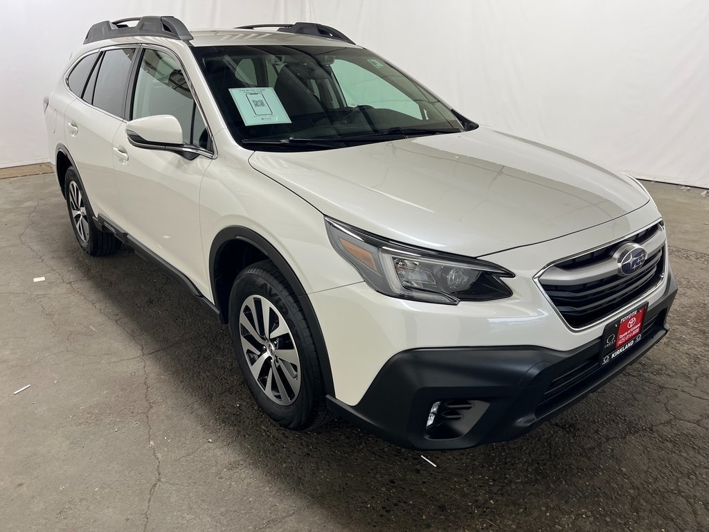 Used 2022 Subaru Outback Premium SUV