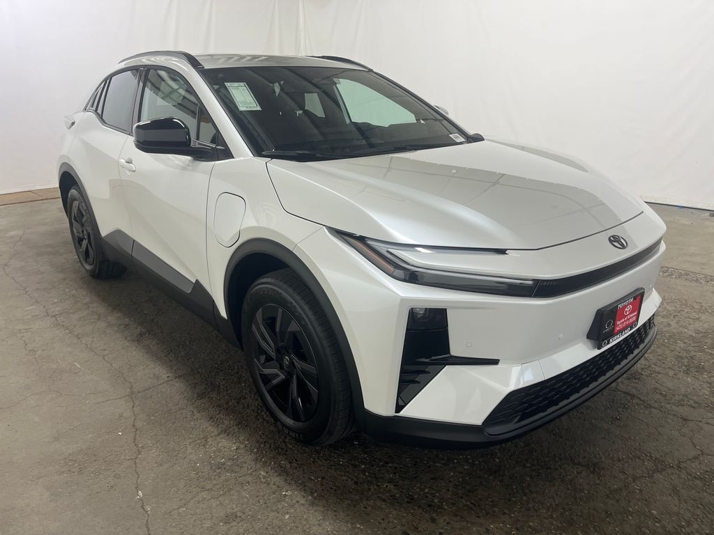 New 2026 Toyota C-HR SE SE AWD