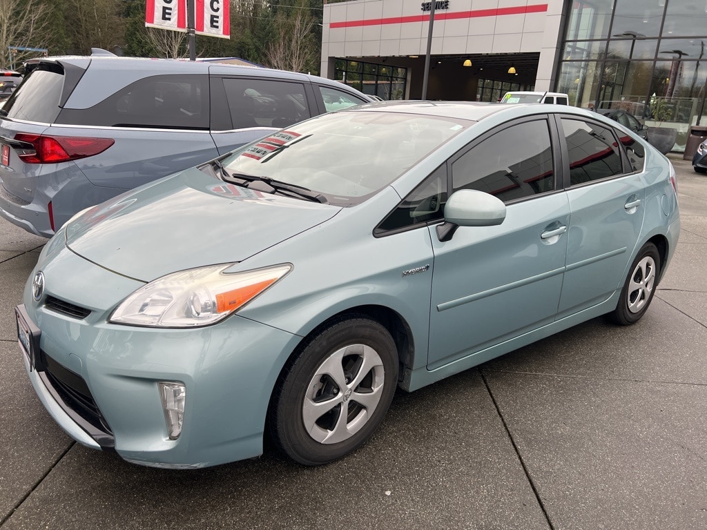 2012 Toyota Prius Four's photo