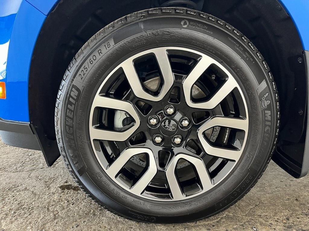 2022 Ford Maverick Lariat photo 4