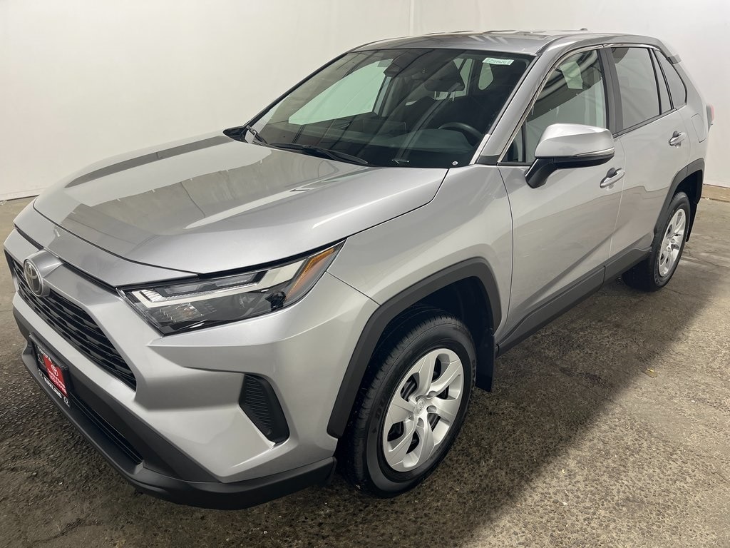 New 2025 Toyota RAV4 LE LE AWD SUV