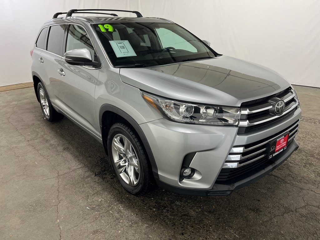 Used 2019 Toyota Highlander Limited SUV