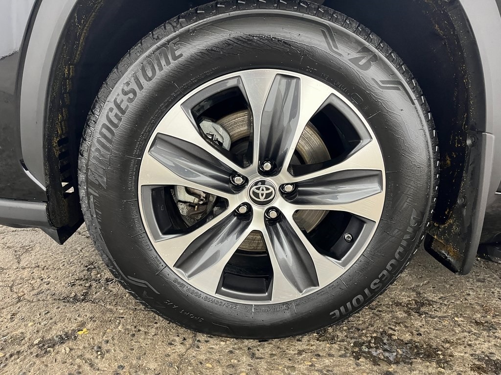 Certified 2024 Toyota Highlander XLE SUV