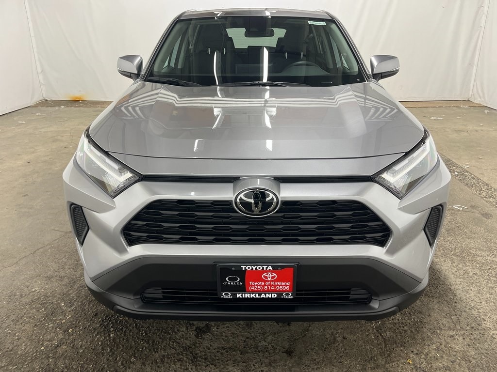 New 2025 Toyota RAV4 LE LE AWD SUV