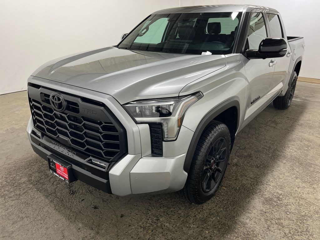 New 2026 Toyota Tundra Limited LIMITED CREWMAX 5.5