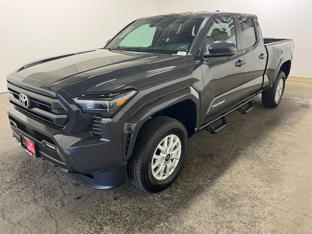 New 2026 Toyota Tacoma SR5 4X4 DBL CAB LONG BED