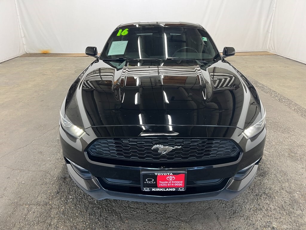 Used 2016 Ford Mustang V6 Coupe