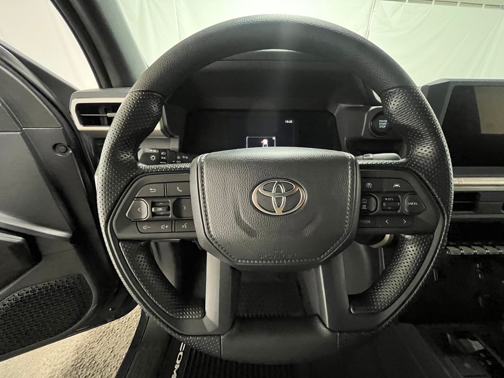 2026 Toyota Tacoma SR5 - Photo 16