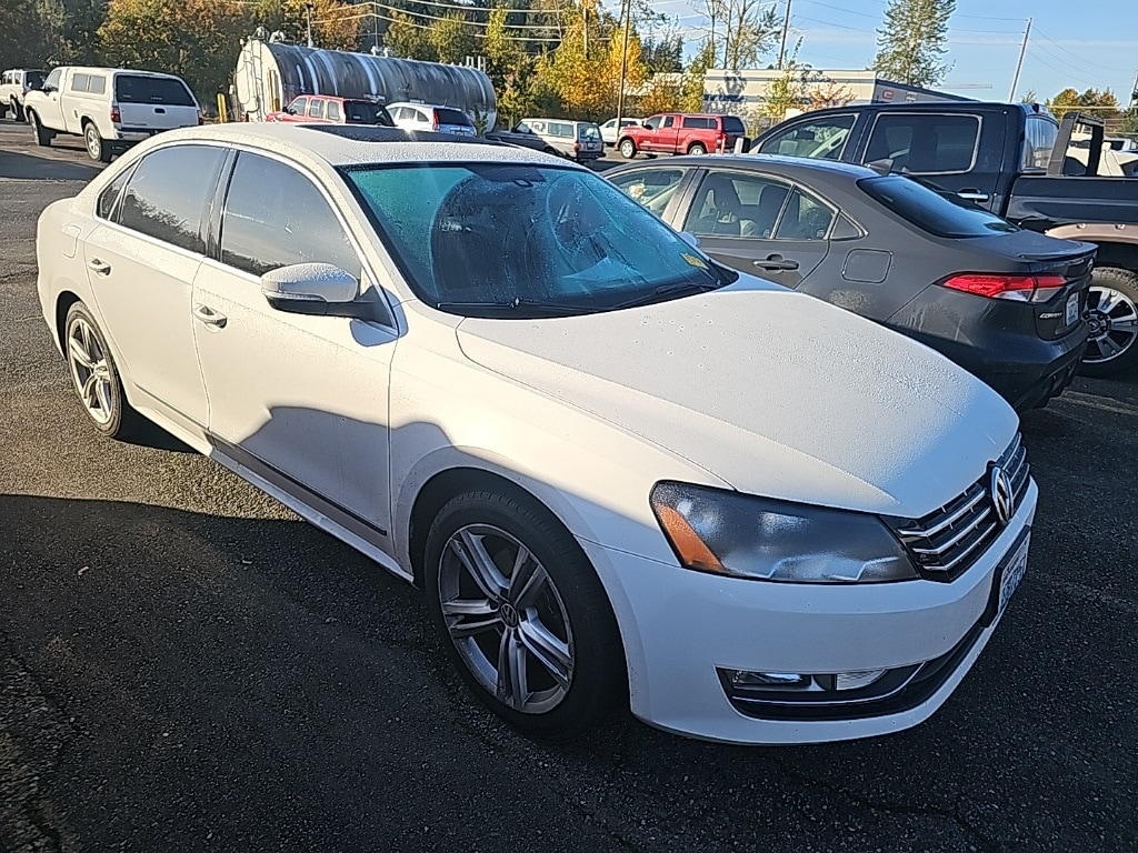 2014 Volkswagen Passat SEL Premium