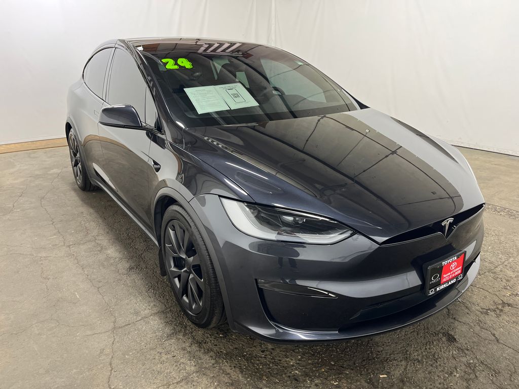 2024 Tesla Model X Long Range's photo