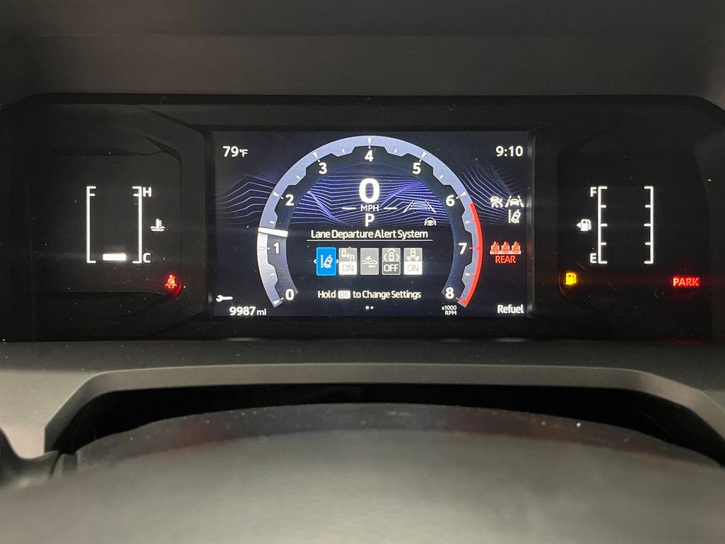 2026 Toyota Tacoma SR5 - Photo 17