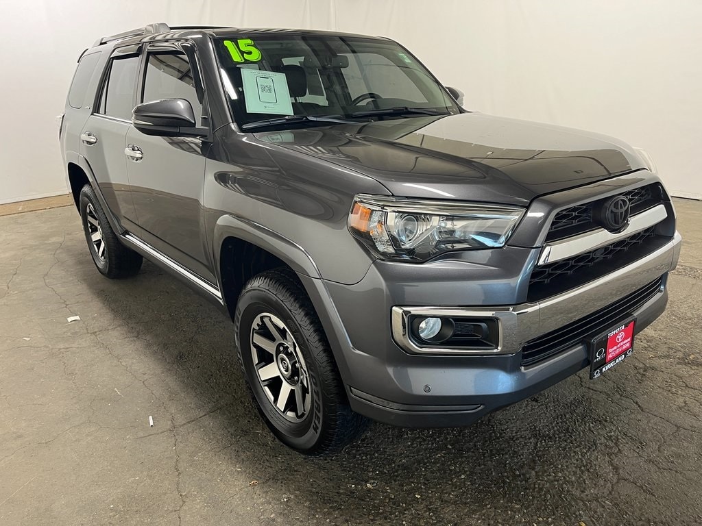 2015 Toyota 4Runner Limited's photo