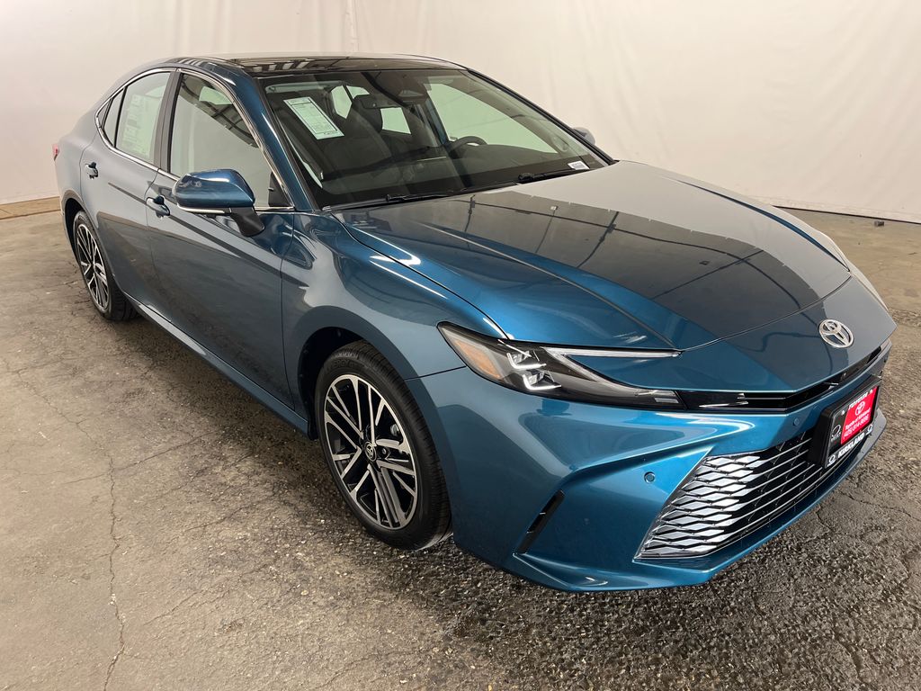 2026 Toyota Camry XLE AWD Hybrid's photo