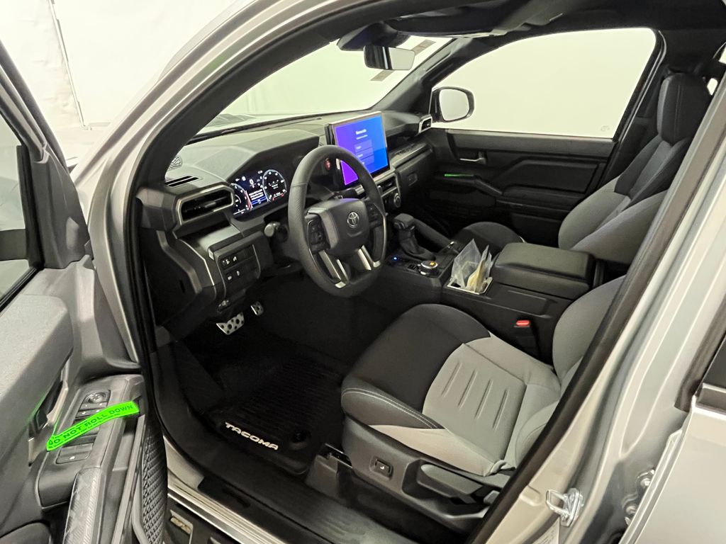 2026 Toyota Tacoma TRD Sport - Photo 10