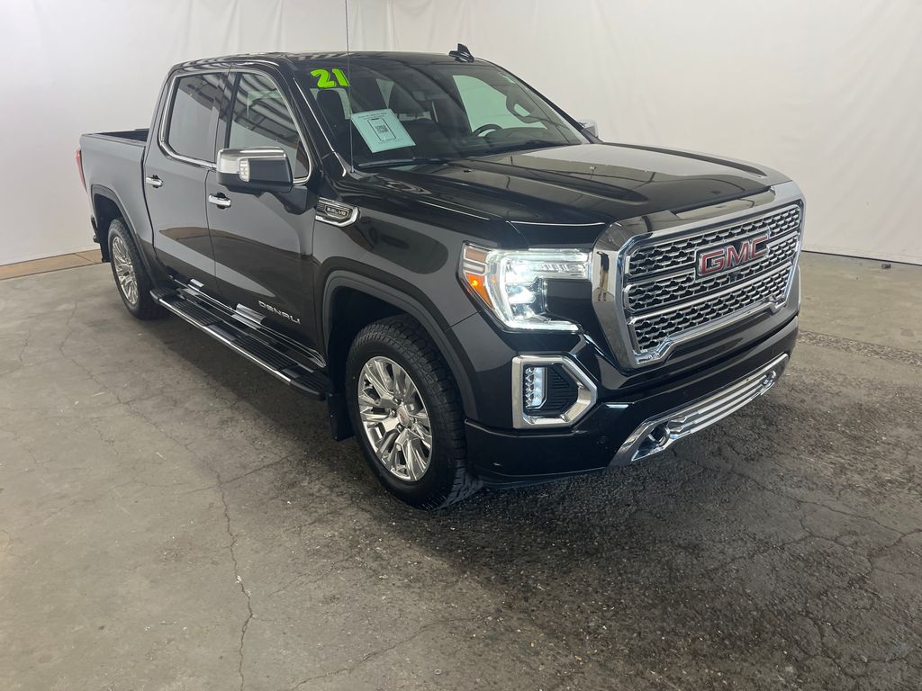 2021 GMC Sierra Denali 4WD Crew Cab Short Box's photo