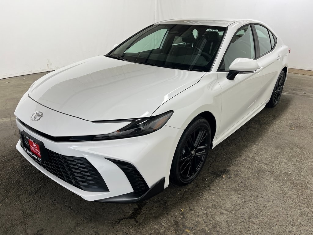 New 2026 Toyota Camry SE AWD SE AWD