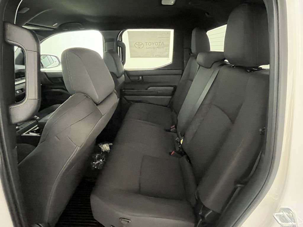 2026 Toyota Tacoma SR5 - Photo 12