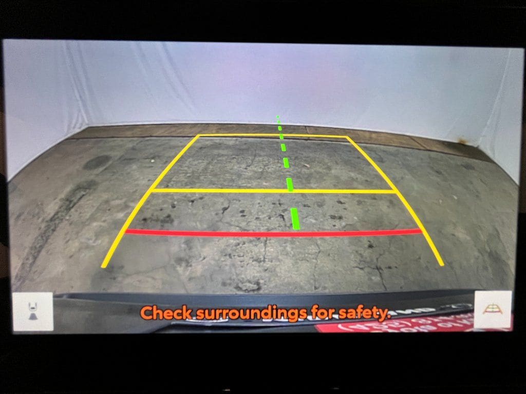 2024 Toyota RAV4 XLE - Photo 18