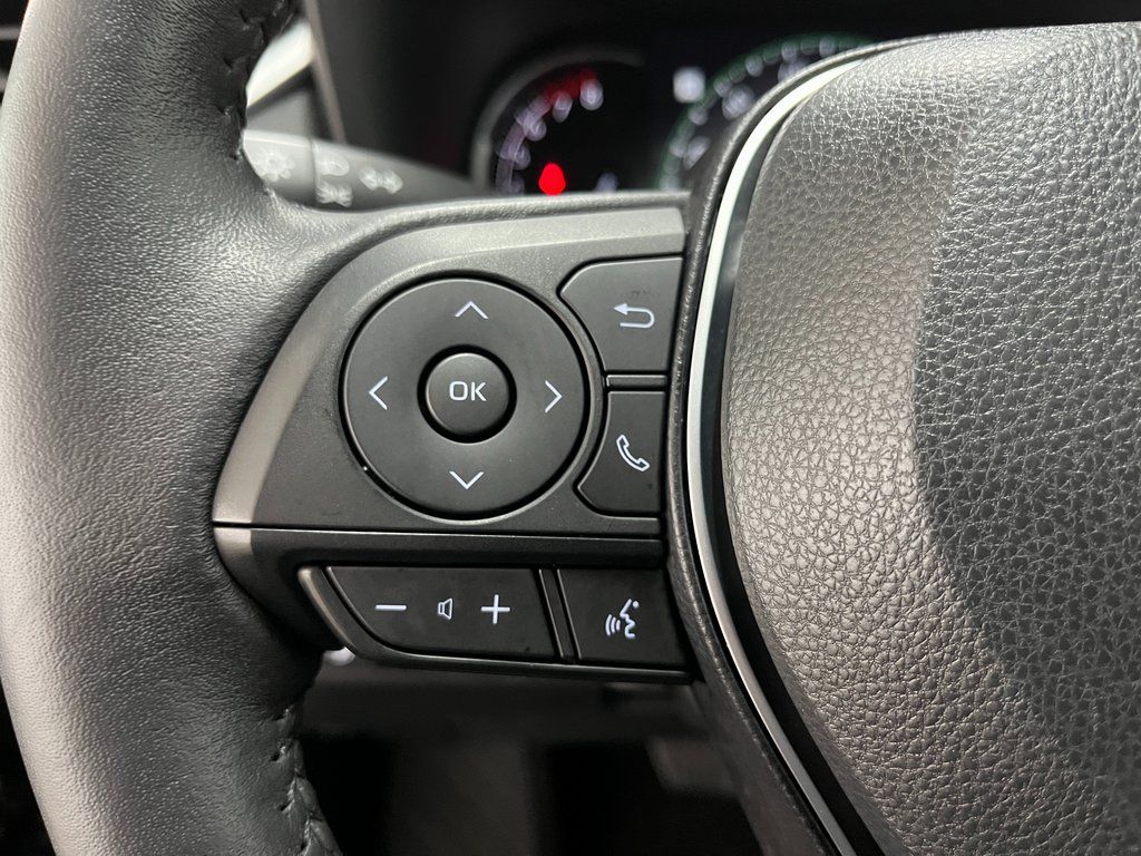 2024 Toyota RAV4 XLE - Photo 22