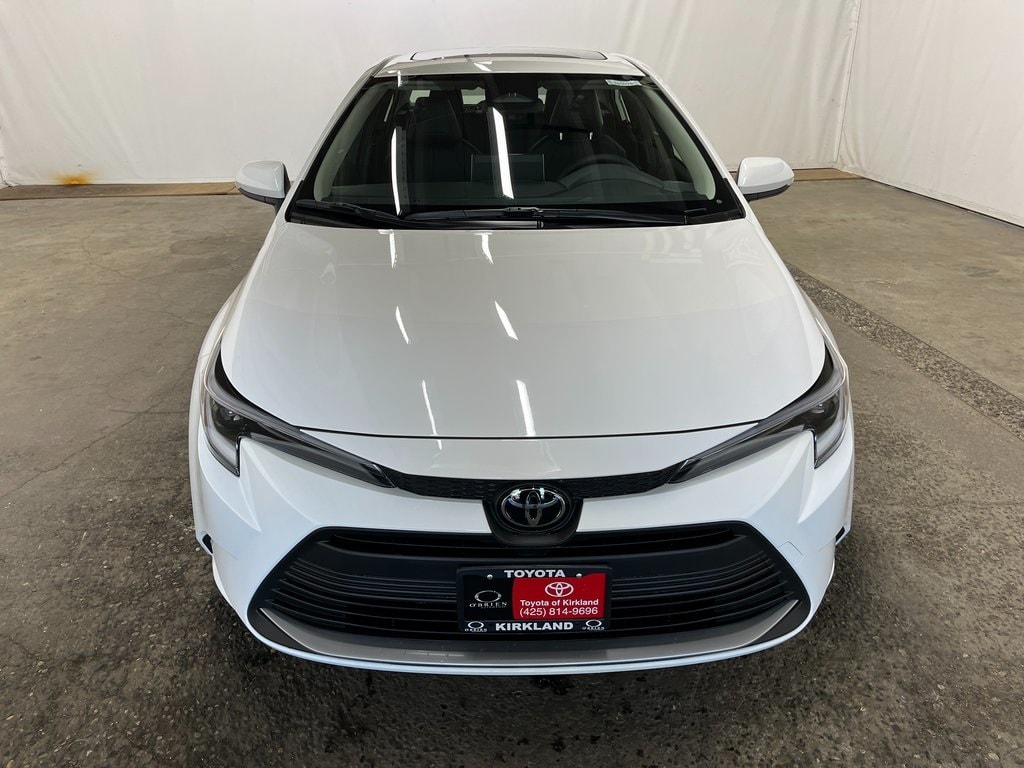 New 2026 Toyota Corolla Hybrid XLE XLE SEDAN