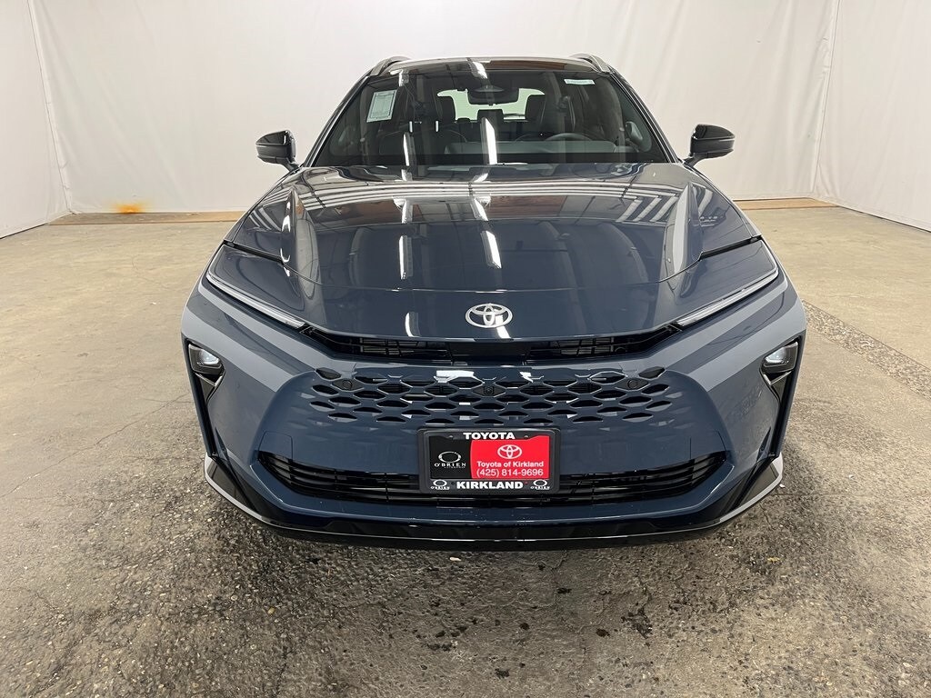 New 2026 Toyota Crown Signia Limited LIMITED