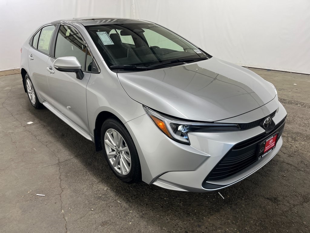 2026 Toyota Corolla XLE's photo