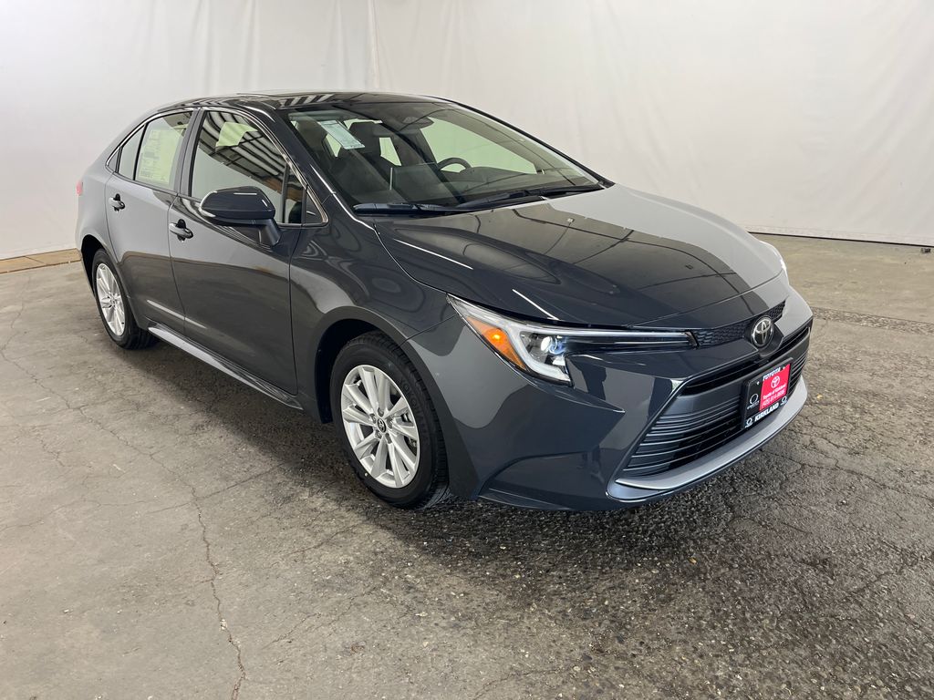 2026 Toyota Corolla XLE Hybrid CVT's photo