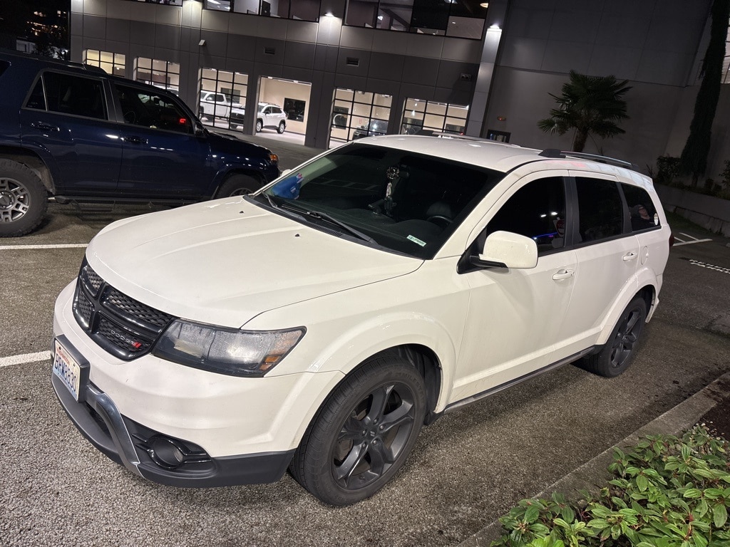 2018 Dodge Journey Crossroad's photo