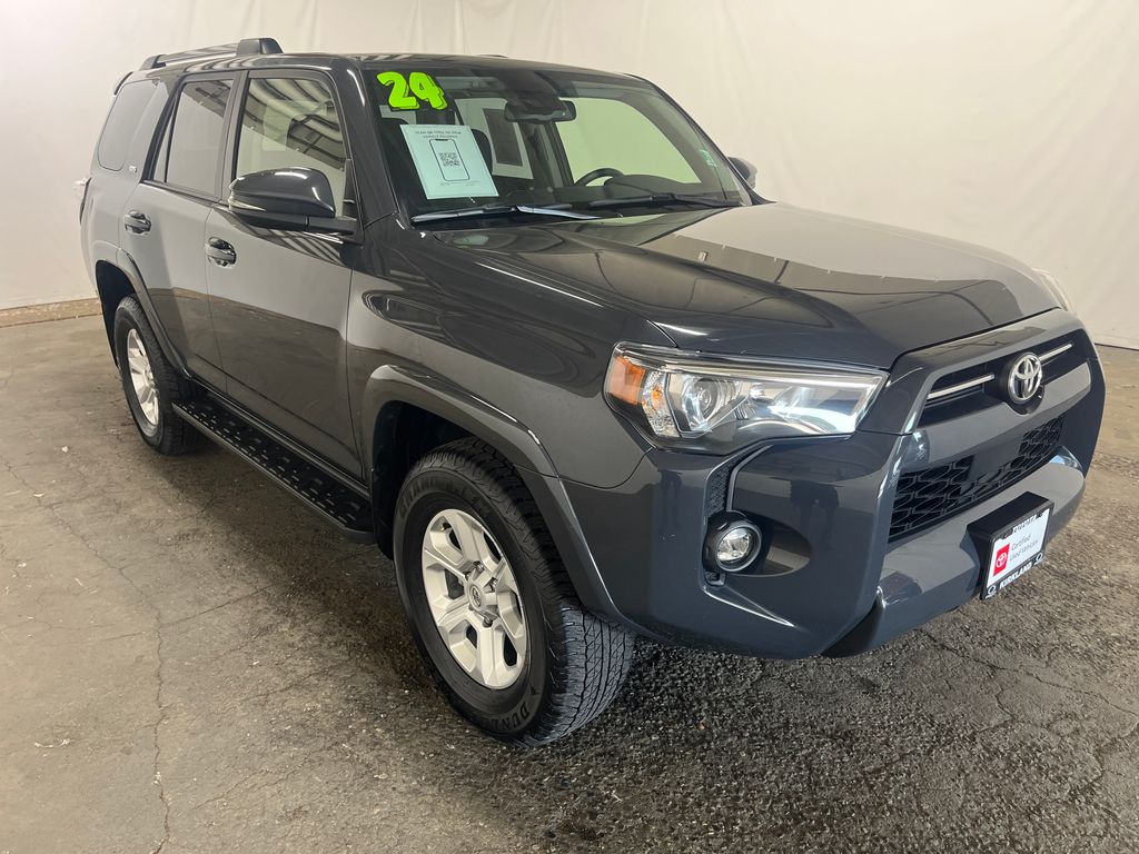 2024 Toyota 4Runner SR5 Premium 4WD V6's photo