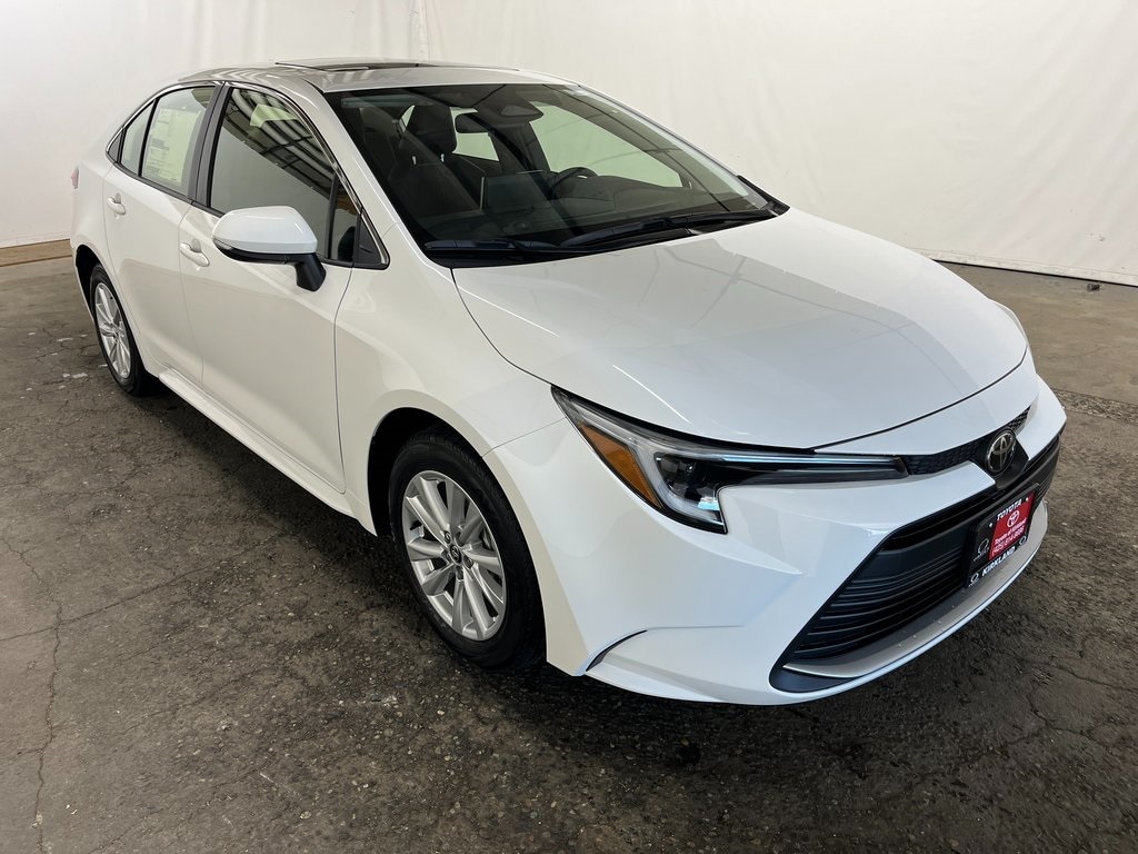 New 2026 Toyota Corolla Hybrid XLE XLE SEDAN