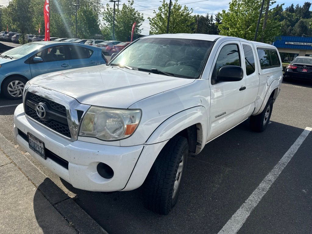 2011 Toyota Tacoma's photo