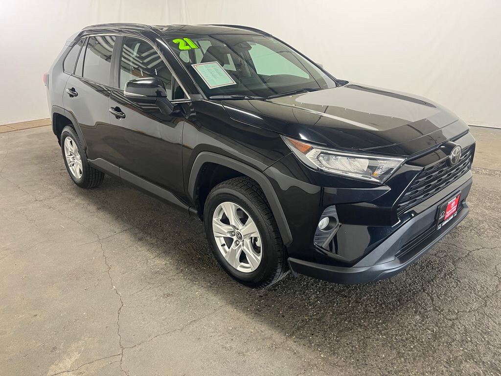Used 2021 Toyota RAV4 XLE SUV