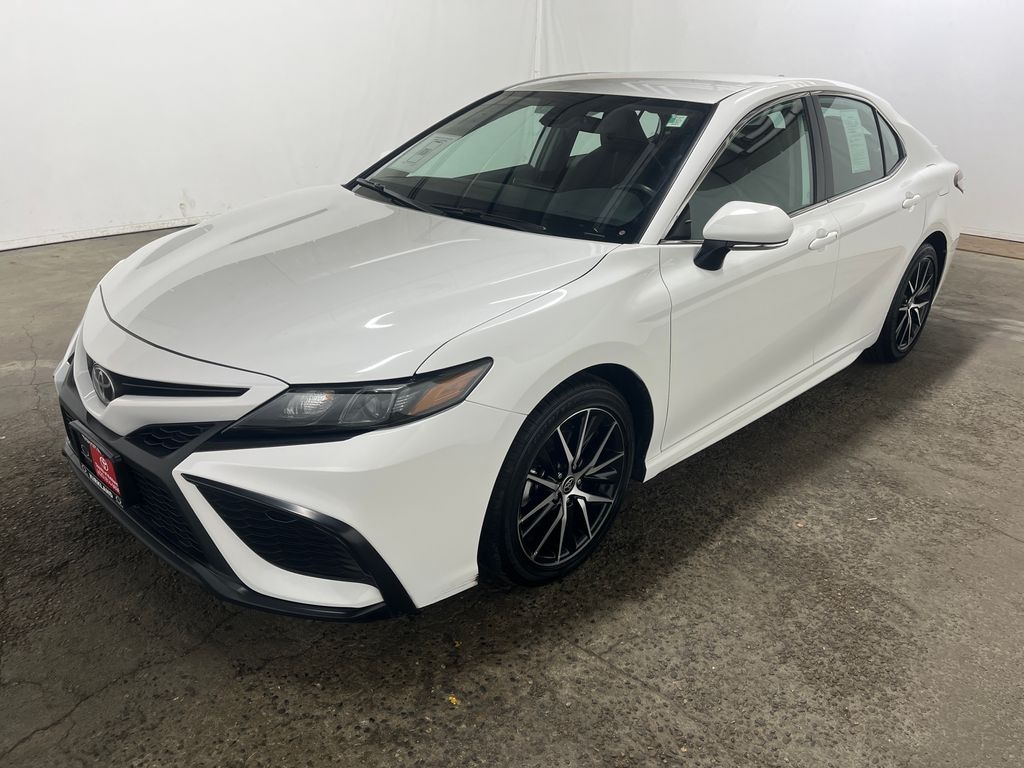 Certified 2024 Toyota Camry SE Sedan