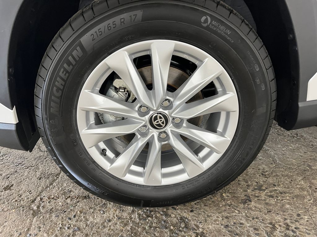 Used 2026 Toyota Corolla Cross LE SUV